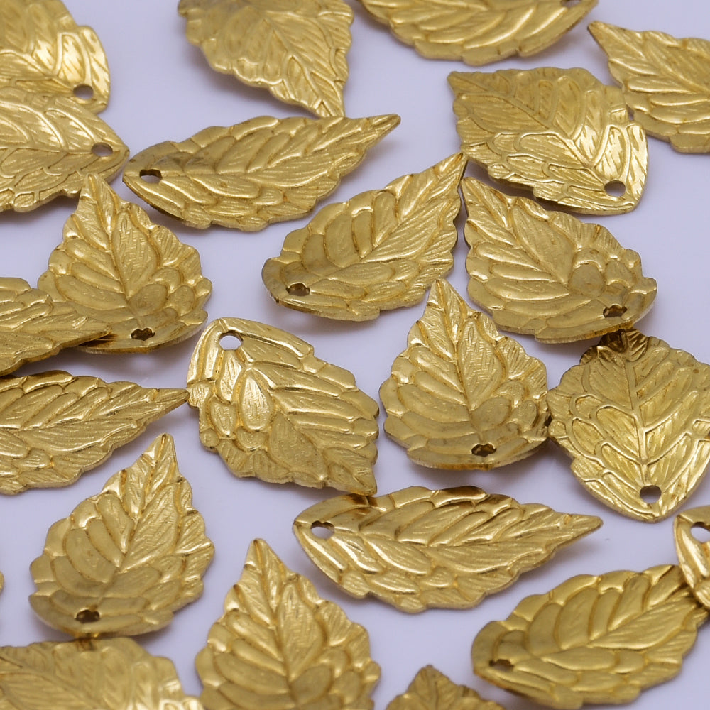 Brass leaf Pendant Metal charms tree leaf necklace Connector loose bead Jewelry findings 10*17mm 50pcs 10201750