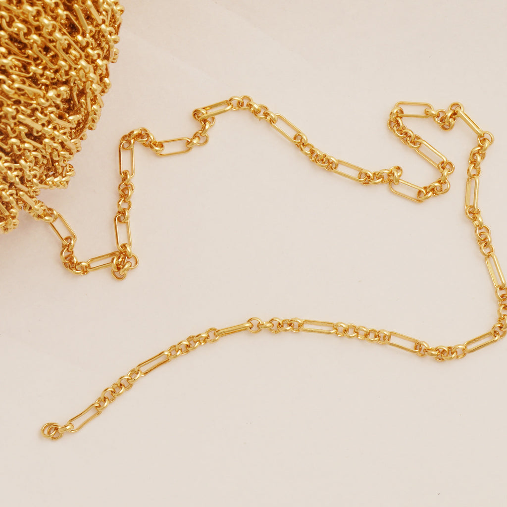 6 feet 2.7mm Long-Lasting 18K Real Gold Finish Figaro Chain, Unfinished Chain, 5 Rolo Links Chain, Jewelry Making Supplies 10426150