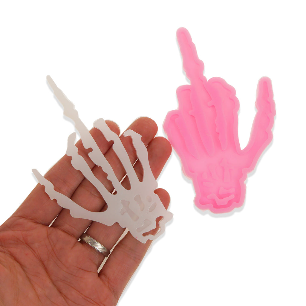 1 Piece Silicone Skeleton Hand Mold With Keychain Hole DIY Resin Keychain Halloween Gift 10364750