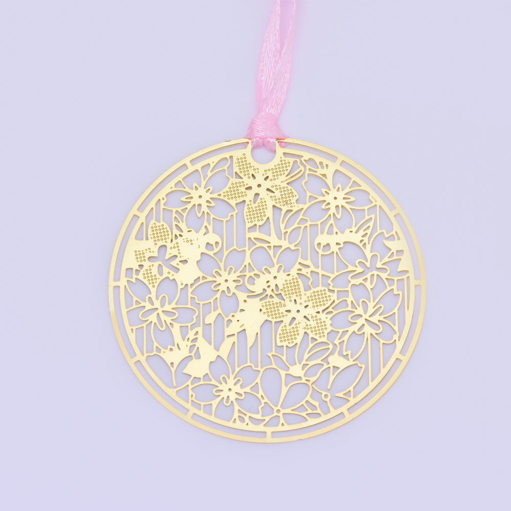 About 46*46mm Personalized Brass Bookmark Gift for Romance Readers Romantic cherry blossoms shape Bookmarks 4pcs