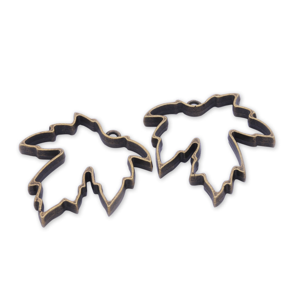 10 Antique bronze Metal Maple leaf  frame  37*34*4mm bezel open back pendant  Zinc alloy accessories pendant trays Resin Setting Blanks