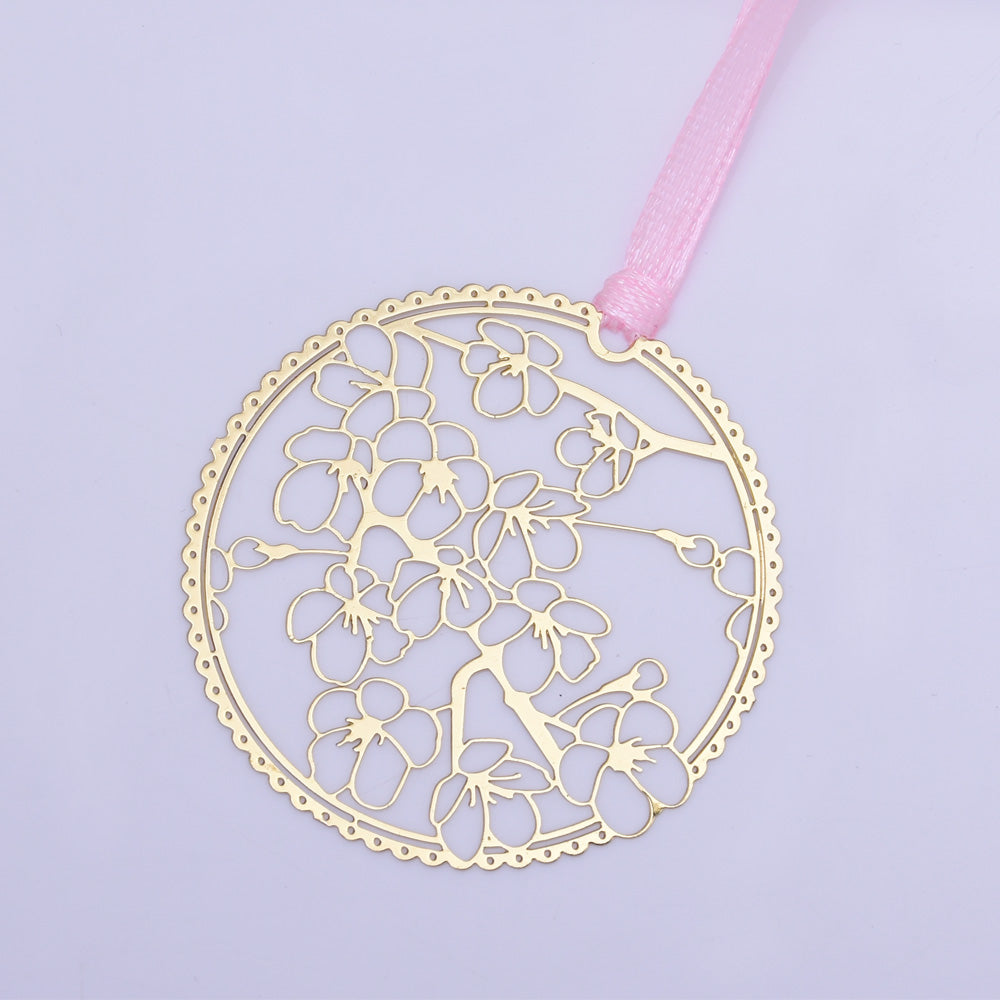 About 46*46mm Personalized Brass Bookmark Gift for Romance Readers round cherry blossoms shape Bookmarks 4pcs