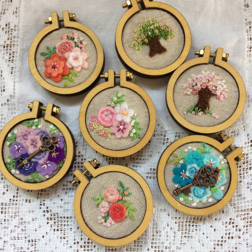 10pcs/20pcs Mini Embroidery Hoops Wooden Cross Stitch Round Frame DIY Hand  Craft