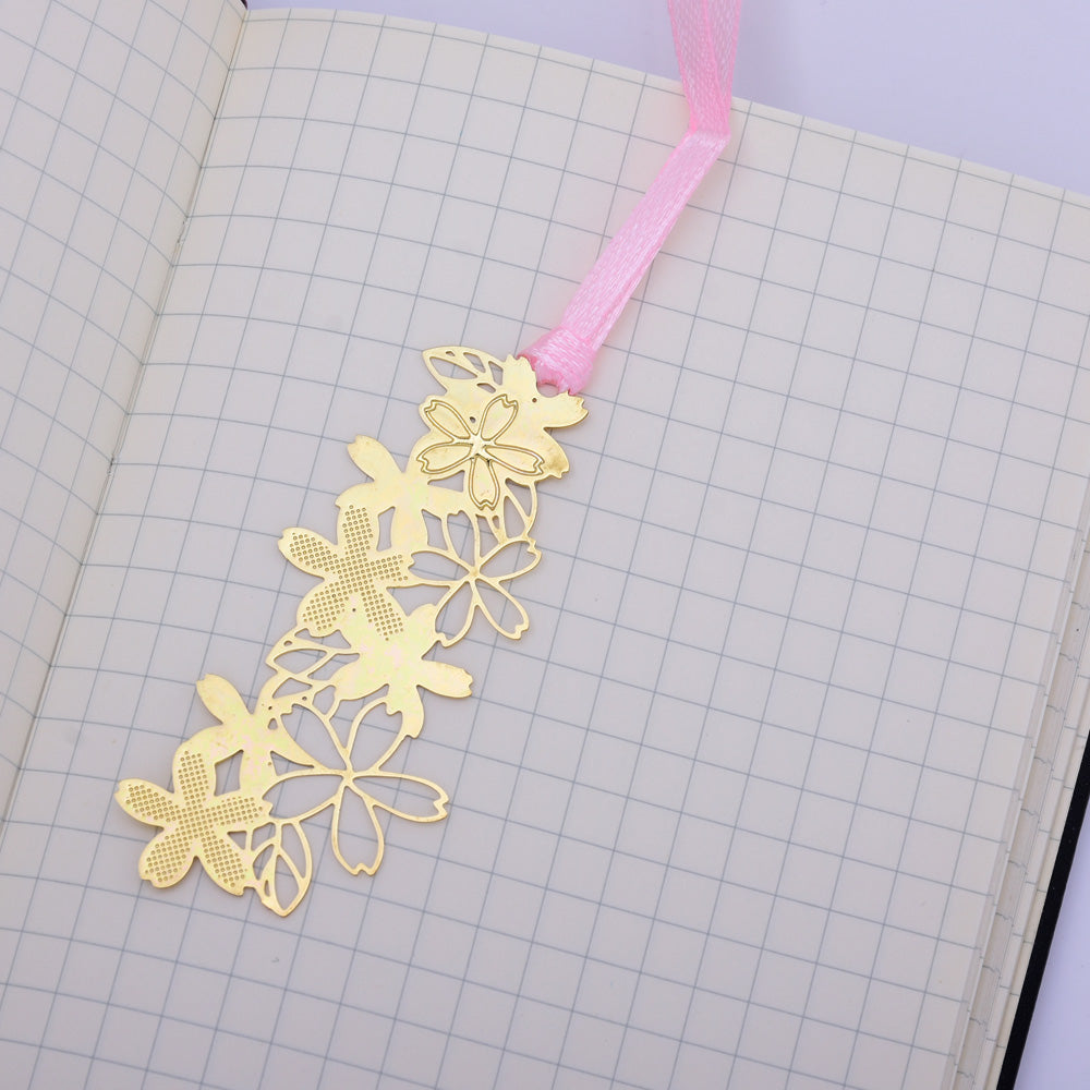 About 60*25mm Personalized Brass Bookmark Gift for Romance Readers Long cherry blossoms shape Bookmarks 4pcs