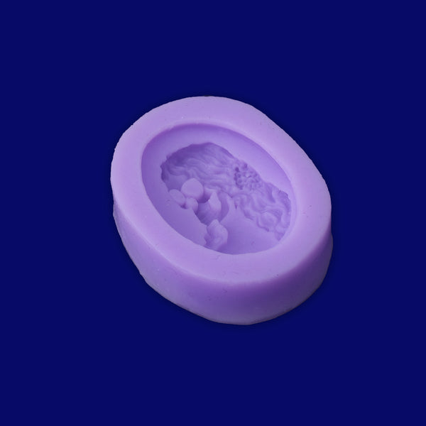 1  Statue of liberty 4.7*3.8*1.3cm  Jewelry Making Mold Handmade Silicone mould Cake Mold